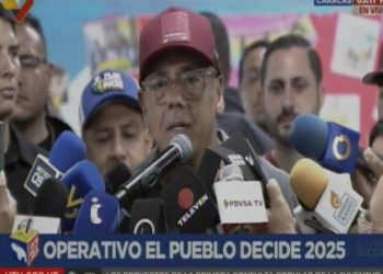 Jorge Rodríguez: “En Venezuela nadie se arrodilla, somos un pueblo de paz y democracia”