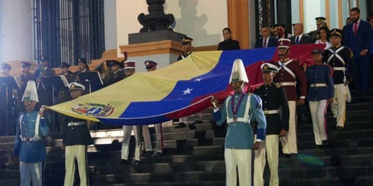 Venezuela conmemora 242° aniversario del natalicio del padre de la Patria Simón Bolívar