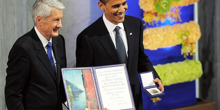 Tinta Cruda | Manual para un Nobel de la Paz