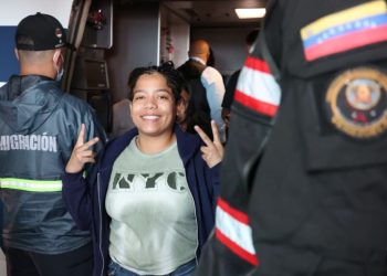 Venezuela recibe a 200 connacionales repatriados mediante la Gran Misión Vuelta a la Patria