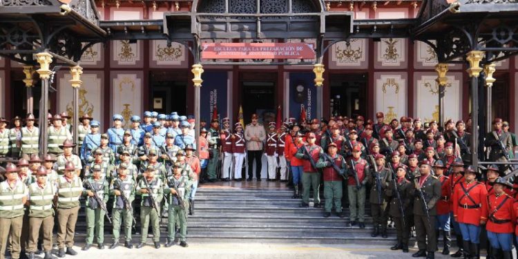 Presidente Maduro resalta labor de la Guardia Nacional Bolivariana en su 88° aniversario