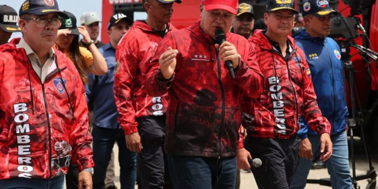 Gobierno venezolano fortalece cuerpos de emergencia con dotación de vehículos y motocicletas nuevas
