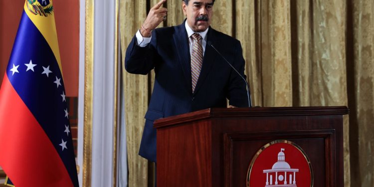 Venezuela defiende su soberanía con un llamado a la unidad nacional (ver encarte)