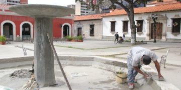 Nosotros estamos para atender cada una de las solicitudes en la medida de nuestras posibilidades, pero siempre ir con honestidad y siempre ir con la verdad. Comprometernos porque podemos cumplir con ese compromiso