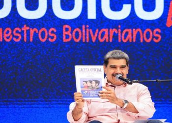 Presidente Maduro llama a transformar la educación para forjar una nueva sociedad