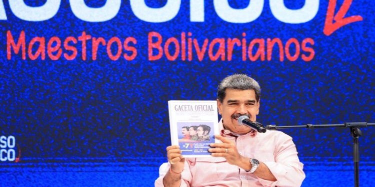 Presidente Maduro llama a transformar la educación para forjar una nueva sociedad