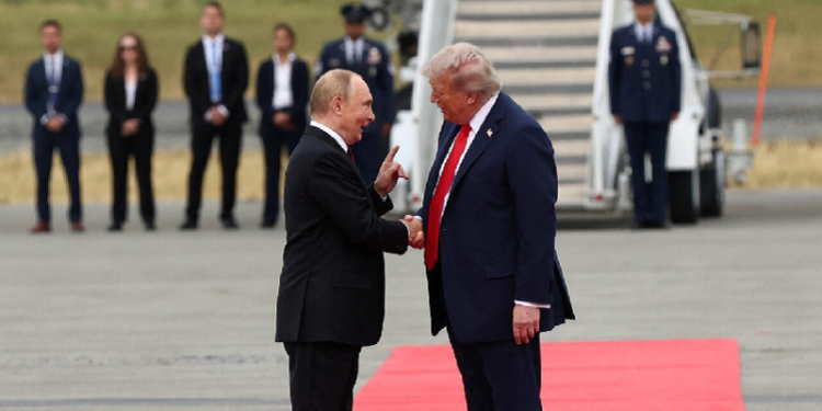 Presidente Putin llega a Alaska para reunión con Trump