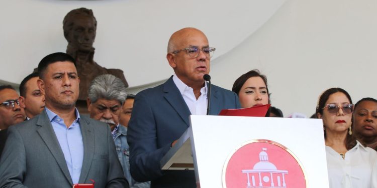 an denuncia nuevas amenazas de eeuu contra venezuela y respalda al presidente maduro 20250809181117