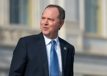 Adam Schiff. Senador demócrata: El que encabezó el juicio político a Trump en el primer mandato