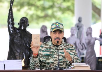 Presidente Maduro da inicio a la activación de las Unidades Comunales Milicianas al Combate en todo el país