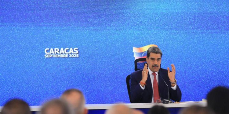 Maduro desmiente categóricamente que Venezuela ampare el narcotráfico y rechaza narrativas internacionales