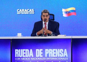 Maduro advierte que EUU quiere apoderarse del petróleo de Venezuela para torcerle el brazo al mundo 3 Maduro advierte que EUU quiere apoderarse del petróleo de Venezuela para torcerle el brazo al mundo