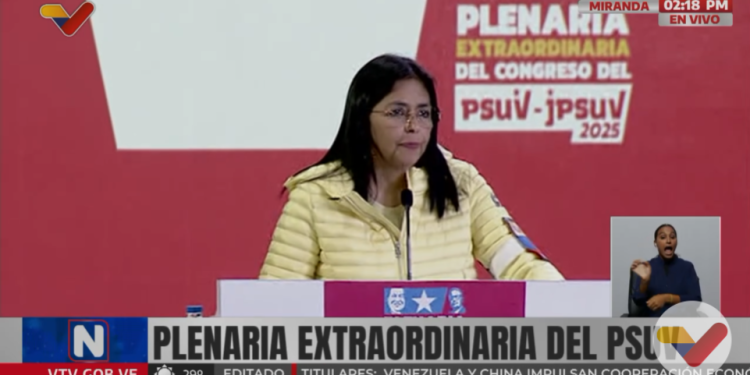 Vicepresidenta Delcy Rodríguez denuncia que operación naval de EEUU busca cambio de Gobierno en Venezuela