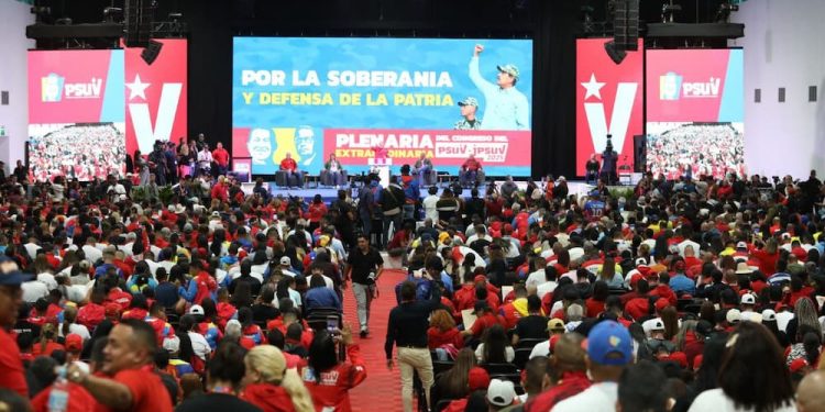 Fortalecimiento del poder popular PSUV en la construcción del Estado Comunal. ¿Cómo organizarnos