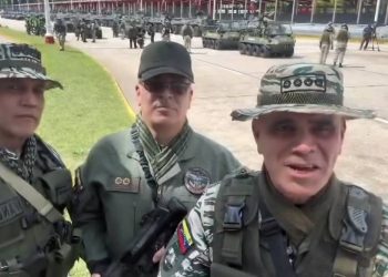 Ministro Padrino López desmiente deserción del General de la Aviación Suárez Caballero y el General de Brigada Bitner Villegas 4 WhatsApp Image 2025 09 20 at 12.10.01 PM