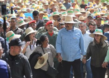 Presidente Maduro participó en el Congreso Fundacional de la Unión Nacional Campesina Ezequiel Zamora 3 photo 2025 09 20 17 10 37 e1758403896572