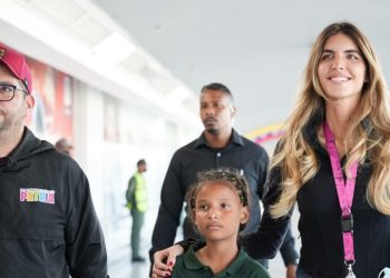 Con Dayalin Mendoza ya son 40 los niños rescatados por el presidente Maduro