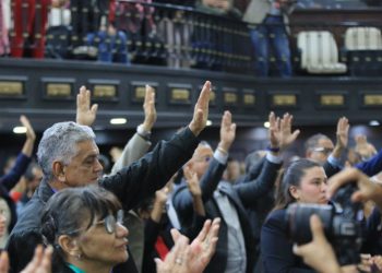 AN declara «persona no grata» a Primera Ministra de Trinidad y Tobago