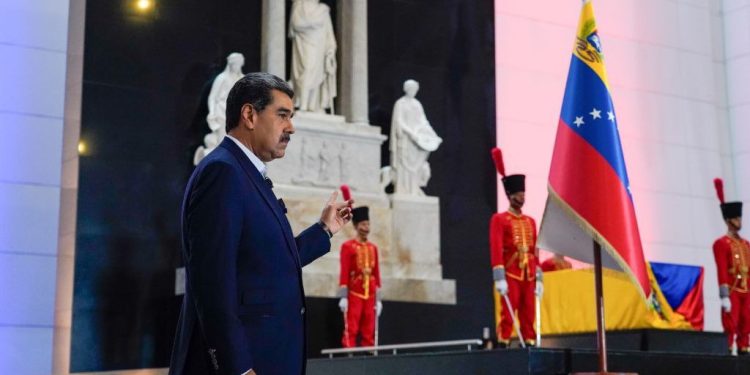 Presidente Maduro denuncia que acciones de EE.UU. buscan cambio de régimen para apoderarse de recursos naturales de Venezuela