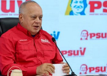 Cabello: «Aquí está Venezuela que está siendo agredida y toda la ayuda que nos puedan dar, bienvenida ¡Amor con amor se paga!»