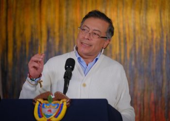 Petro vincula a Trump y convoca movilización popular tras absolución de Uribe en medio de advertencia de «golpe de estado»