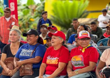 Presidente Maduro asegura que los Comités Bolivarianos de Base asumirán la defensa de la Patria