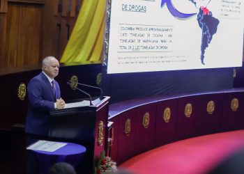 Cabello denuncia campaña de desprestigio internacional: «Venezuela no se rinde ante las falsas noticias»