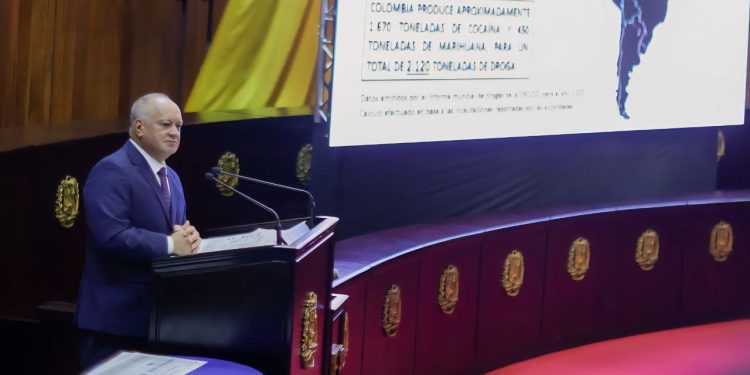 Cabello denuncia campaña de desprestigio internacional: «Venezuela no se rinde ante las falsas noticias»