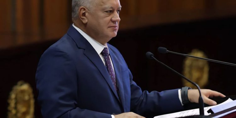 Diosdado Cabello cuestiona el silencio internacional ante despliegue militar de EE. UU. en el Caribe 1 Diosdado Cabello cuestiona el silencio internacional ante despliegue militar de EE. UU. en el Caribe