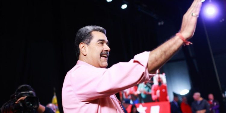 Presidente Maduro encabeza reunión con la Dirección Nacional del PSUV y la JPSUV