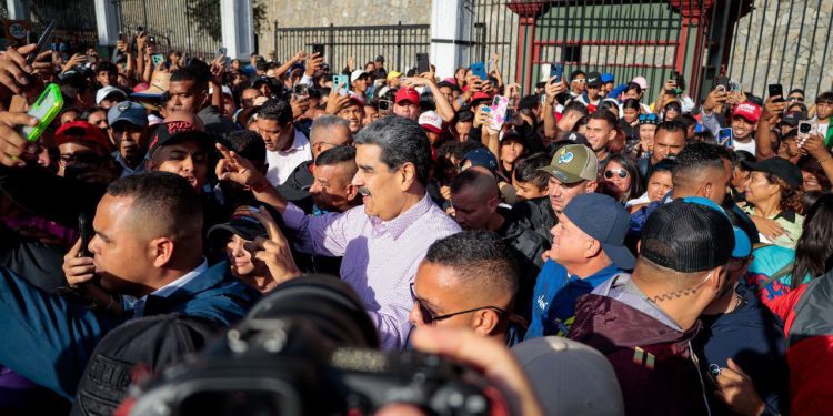 Jefe de Estado venezolano envía mensaje de paz y conciliación al gobierno de los Estados Unidos a través de CNN