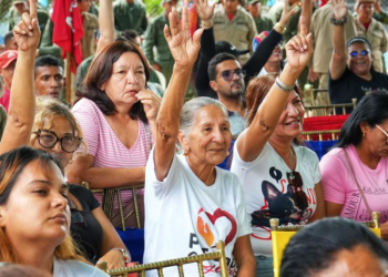 Presidente Maduro celebra alta participación del pueblo en Asambleas populares