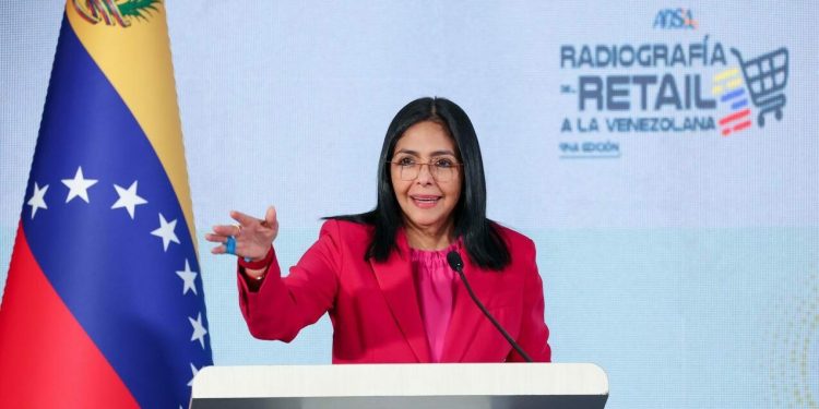 Vicepresidenta Delcy Rodríguez destaca crecimiento económico de 8.71% y fortaleza del sector comercial