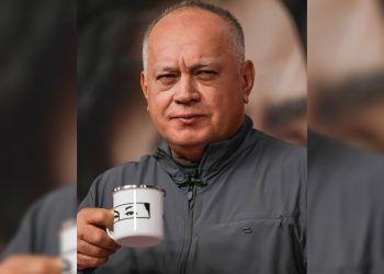 SquarePic 20251106 08355827