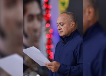 SquarePic 20251120 08160768