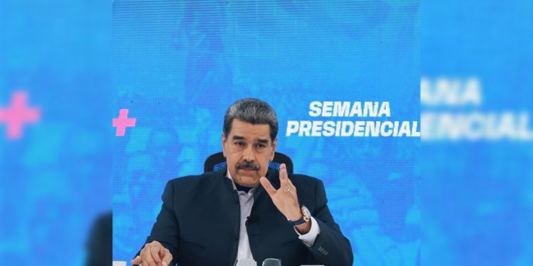 SquarePic 20251124 21391847