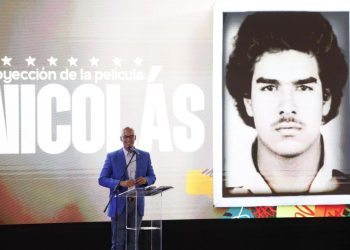 Nicolás: el origen se proyectará en los 5.336 circuitos comunales del país 7 Nicolás: el origen se proyectará en los 5.336 circuitos comunales del país