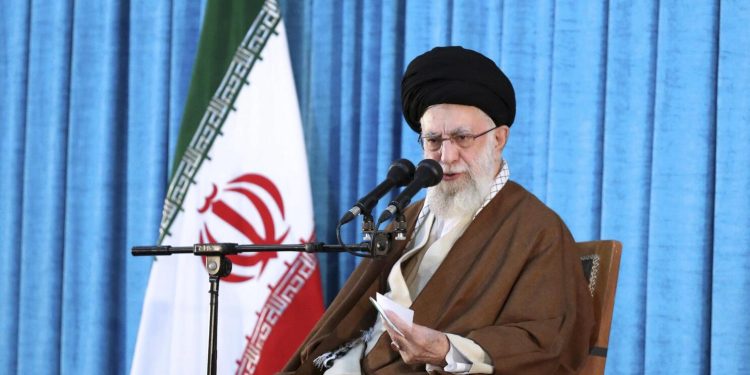 Ultimátum de Irán a EE.UU: Jameneí condiciona la cooperación entre ambos