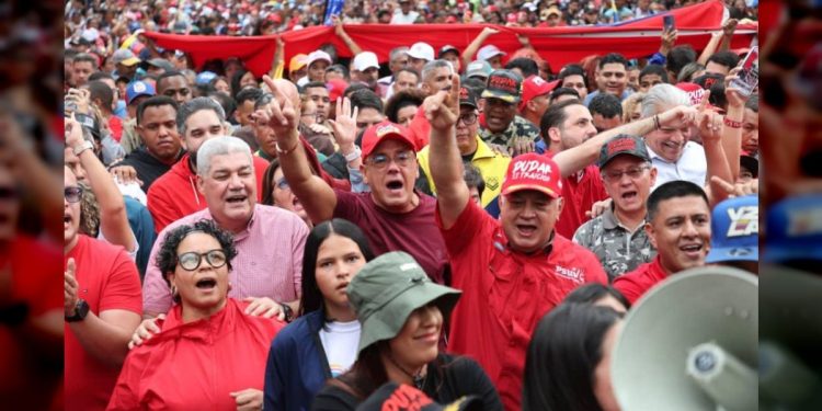¡Más de 237 mil calles! Cabello revela el récord de organización del Pueblo