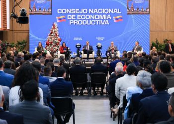 Venezuela anuncia exportación de gas a poblaciones fronterizas de Colombia