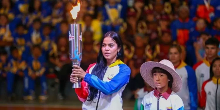 Presidente Maduro celebra la apertura de los III Juegos Comunales 2025