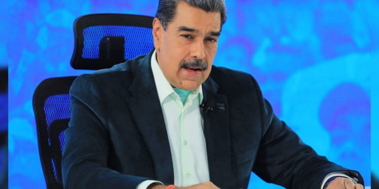 SquarePic 20251215 23502039