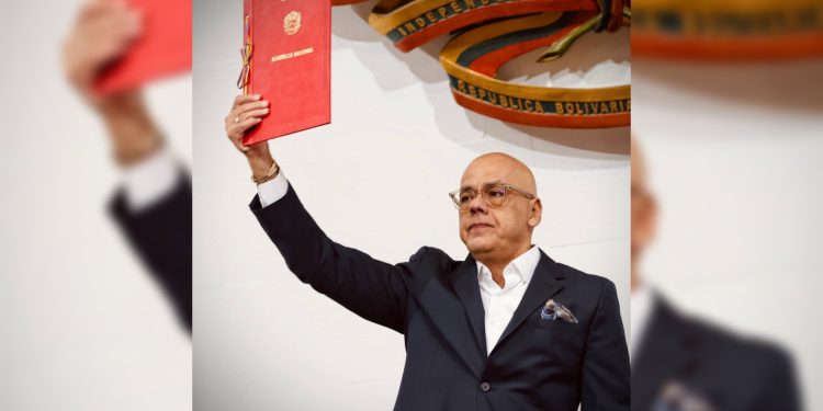 SquarePic 20251217 20260027