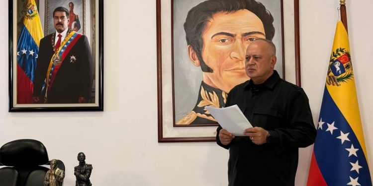 Cabello: «La batalla de hoy es que nos devuelvan vivos a Nicolás y a Cilia»
