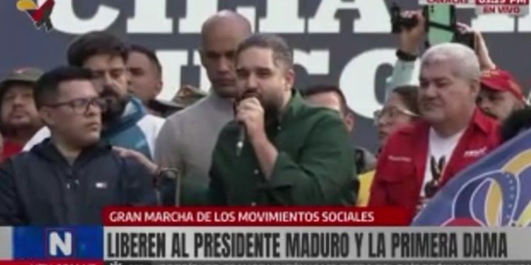 Nicolás Maduro Guerra reafirma apoyo popular y unidad nacional exigiendo el retorno del presidente Maduro y la primera combatiente Cilia Flores
