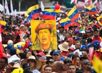 Bring them back. Venezuela, el muro de la dignidad contra el fango de los traidores