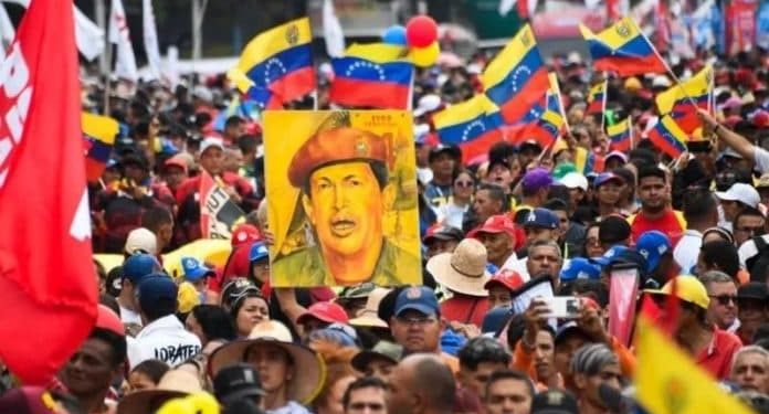 Bring them back. Venezuela, el muro de la dignidad contra el fango de los traidores