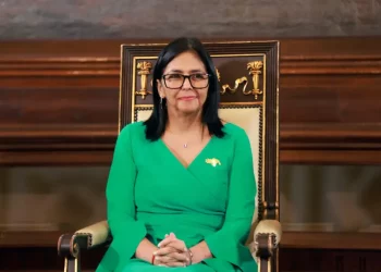 Gobierno Nacional desmiente campaña de desinformación contra Presidenta Encargada Delcy Rodríguez