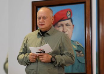 Cabello: La paz se impone y el país recupera su normalidad educativa