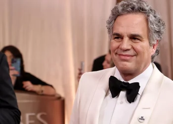 Mark Rufalo (Hulk) denuncia guerra ilegal contra Venezuela